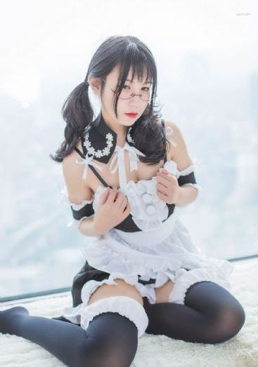 漂亮的秘书肉体bd