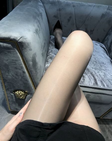无颜之月 在线