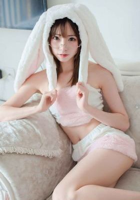 娇小性色