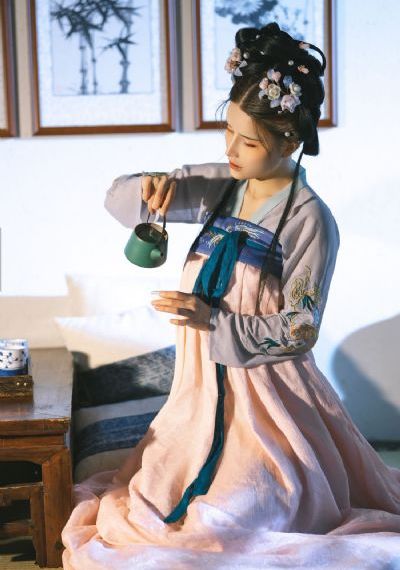 《金瓶艳史》