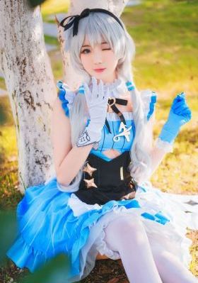 再见莫妮卡